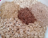 Foto del paso 4 de la receta: Pan de molde integral con copos de cereales