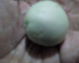 Foto langkah ke 5 dari resep Klepon Isi Kurma.