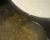 A picture of step 3 of Ami style chana chat.