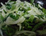 Foto del paso 1 de la receta: Rajas con crema, pollo y queso philadelphia