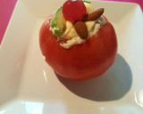 Foto del paso 3 de la receta: 🍅Tomates rellenos ricota y atún, toque marraschino y almendras