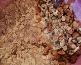Foto del paso 2 de la receta: Barritas de avena y frutos secos 🌰