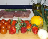 Foto del paso 1 de la receta: Tartar de Atún, con emulsión de fresas (Sin sal)