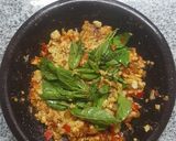 Foto langkah ke 4 dari resep Tempe Penyet Sambel Korek Kemangi.