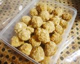 A picture of step 5 of Gond Ladoo(Edible gum).