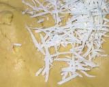 Foto langkah ke 3 dari resep Palm Sugar Cheese Cookies.