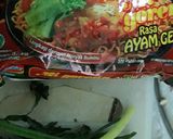 Foto langkah ke 1 dari resep Mie goreng basah.