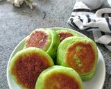 Foto langkah ke 9 dari resep Roti Pandan isi Unti Kelapa.