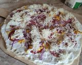 Kenyérlángos mérés nélkül recept fázis 3 fotója