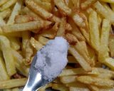 પેરી પેરી ચિપ્સ(Peri peri chips Recipe in Gujarati) રેસીપી સ્ટેપ3ફોટો