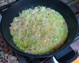 Foto del paso 3 de la receta: Merluza en salsa de pimienta verde y caldo de mejillones