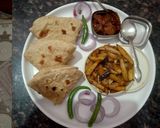 रोटी और आलू की भुजिया (roti aur aaloo ki bhujiya recipe in Hindi) रेसिपी चरण 7 फोटो