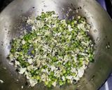 A picture of step 3 of Punjabi samosa.