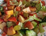A picture of step 1 of Seasonal Salad (2).