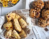 Foto langkah ke 8 dari resep Cheese Scone - Frozen bread.
