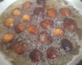 A picture of step 4 of Potato Gulab Jamun.
