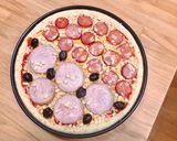 Hình bước làm 3 của món Pizza Demi Andouille - Demi Chorizo