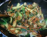 Foto del paso 3 de la receta: Suprema a la plancha con salteado de vegetales