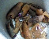 A picture of step 2 of Jute Mallow and Okro Soup with Lafu.