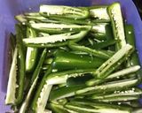 Foto del paso 1 de la receta: Chiles en escabeche con zanahoria (Samanda Zapata)