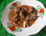 A picture of step 7 of Kenyan goat meat stew.