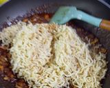 Foto langkah ke 3 dari resep Mie Telur Goreng.