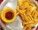 A picture of step 3 of Aloo pakore.