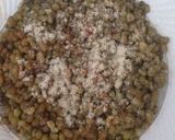 A picture of step 2 of Masala moong.