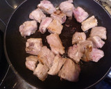 Foto del paso 3 de la receta: Garbanzos estofados con chorizo y costillas