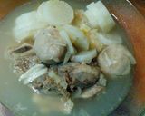 Foto langkah ke 7 dari resep Sup lobak putih tulang bakso (Masak Simple).