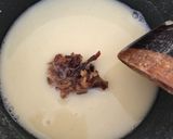 Foto langkah ke 6 dari resep Mpasi 6month tepung kacang hijau organik mix kurma with ub.