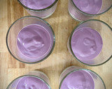 Foto del paso 2 de la receta: Vasitos de cheesecake de moras