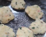 Foto langkah ke 4 dari resep Perkedel kentang pedas.