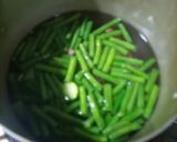 Foto langkah ke 2 dari resep Sayur asem kacang merah.
