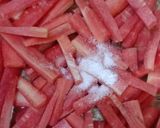 A picture of step 1 of Instant Carrot Pickle.