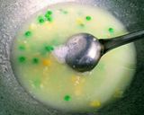 A picture of step 23 of Pinwheel sandwiches with vegetable soup.