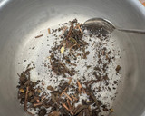 Foto langkah ke 3 dari resep Roasted Milk Tea.