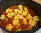 Foto del paso 3 de la receta: Chipirones guisados al pimentón