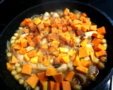 Foto del paso 7 de la receta: Guiso de garbanzos con salchichas de pollo y calabaza