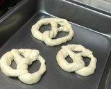 A picture of step 9 of Cinnamon-Sugar Pretzels Depiction of Aunt Anne’s.