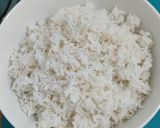 A picture of step 1 of Fried rice with wok hey.