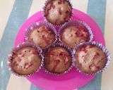 Foto del paso 4 de la receta: 🍓🧁🍓Muffins integrales de frutilla