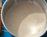 A picture of step 6 of Strawberry cheese cake.