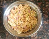 A picture of step 2 of Paneer paratha.