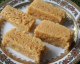 मिल्क केक मिठाई (milkcake mithai recipe in Hindi) रेसिपी चरण 7 फोटो