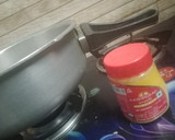 நெய் மணக்கும் வெண்பொங்கல்(ven pongal recipe in tamil) ரெசிபி ஸ்டேப் 1 புகைப்படம்