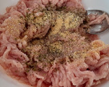 Foto del paso 1 de la receta: Enrollado de carne con jamón y queso