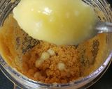 A picture of step 3 of Moong dal halwa.