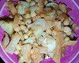 A picture of step 4 of Khattay Aloo chaat.