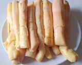 Hình bước làm 1 của món GIÒ HEO hầm măng tươi